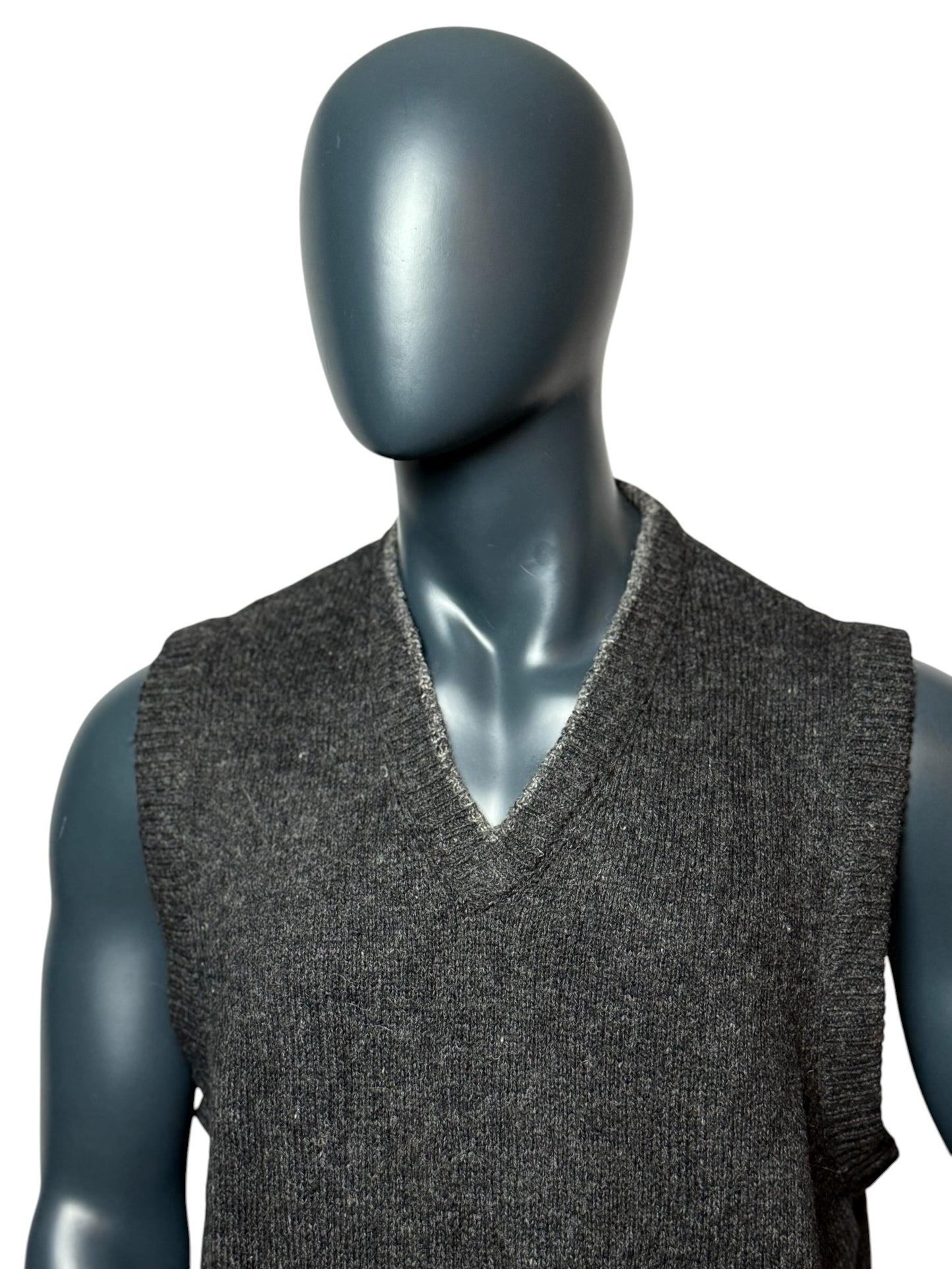 Vintage Strickweste Grau, V-Neck, Retro Knit Vest 90s Minimal Style Size XL