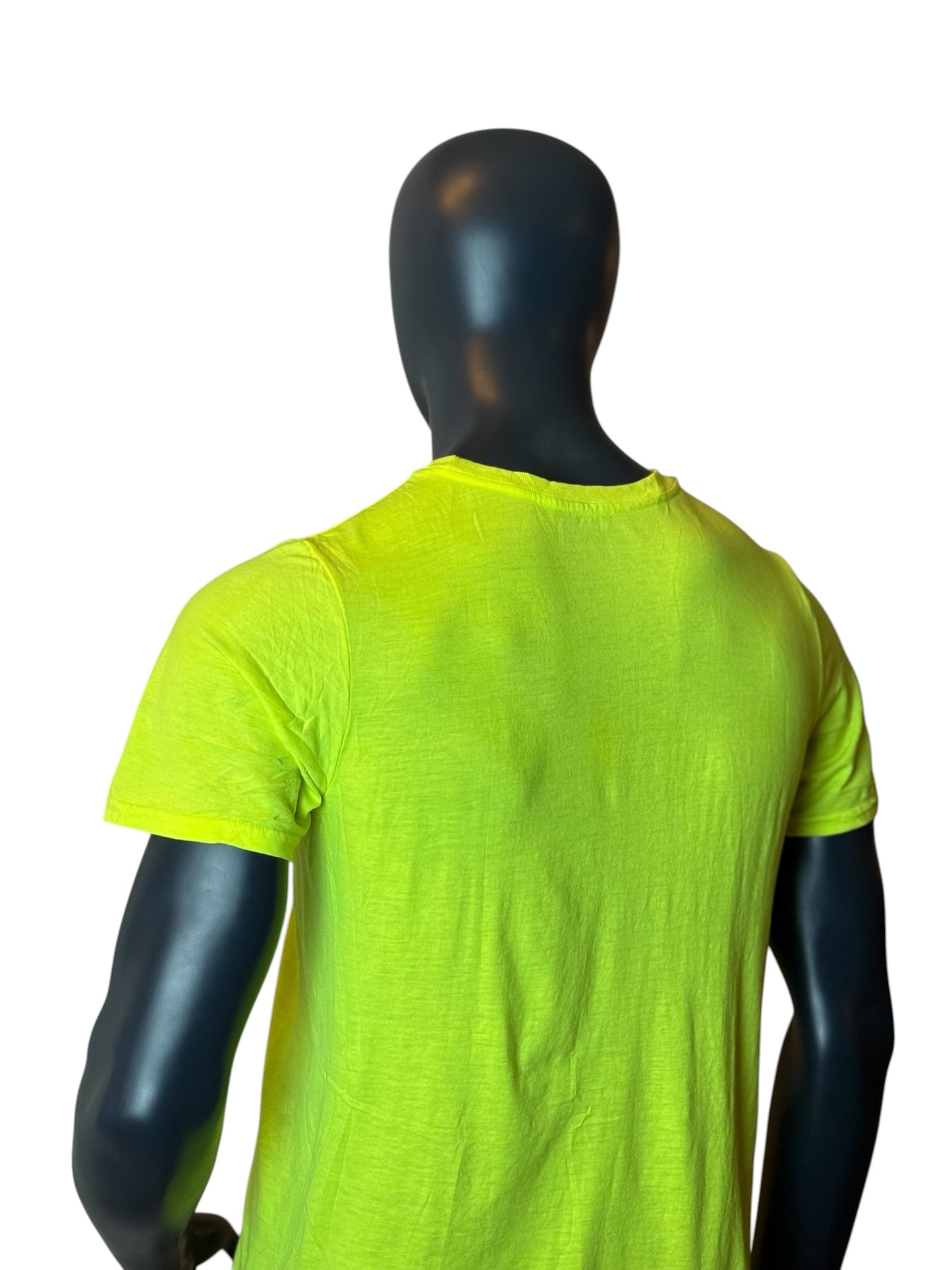 Sports Graphic T-Shirt Neon Green Style “WASH U Men’s Soccer” Size M