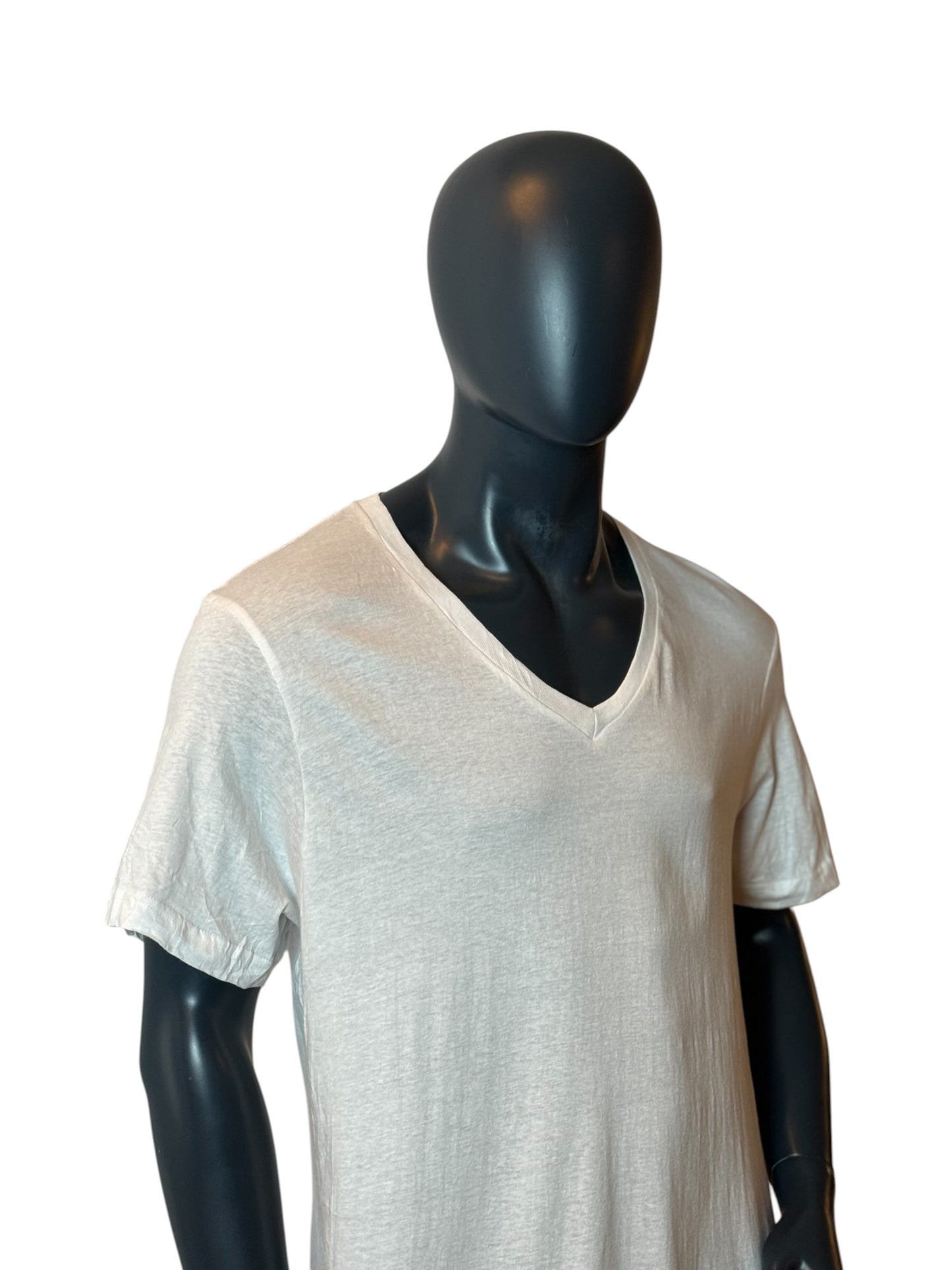 Basic V-Neck T Shirt White Minimal Essential Size XL
