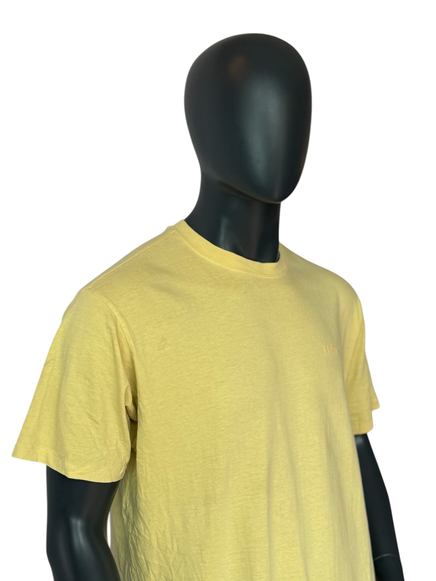 Levi's Minimal Logo T Shirt Vintage Style Basic Essential Tee Yellow – RetroPieces