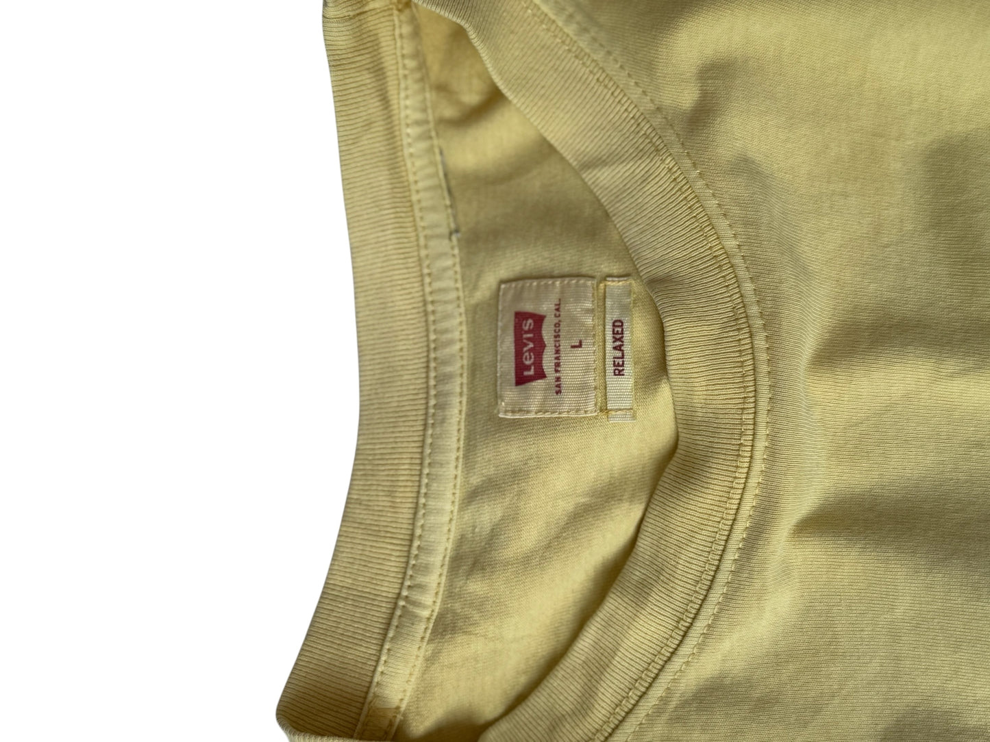 Levi's Minimal Logo T Shirt Vintage Style Basic Essential Tee Yellow – RetroPieces