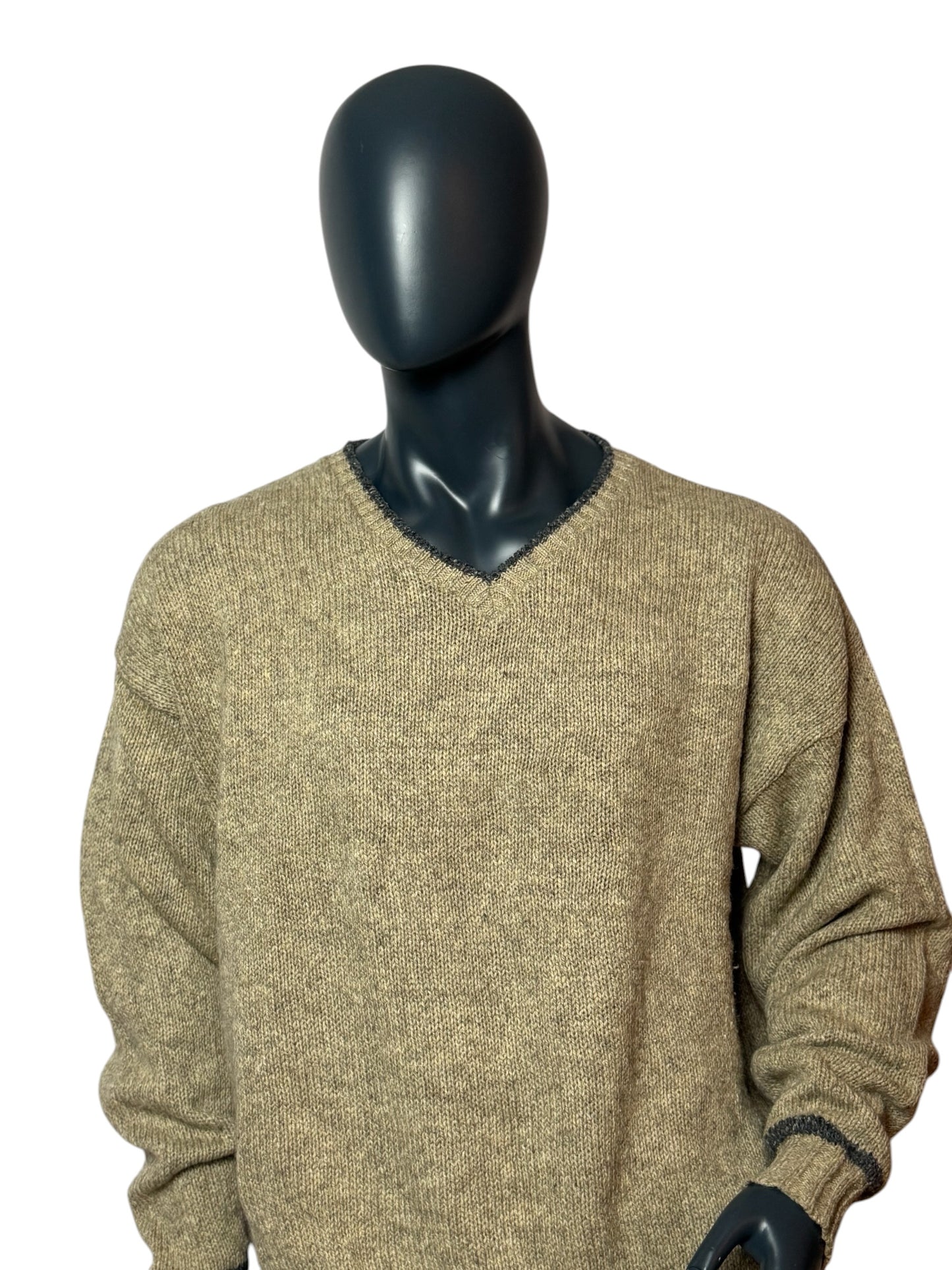Vintage Strickpullover Beige, V-Neck,  Retro Knit Sweater 90s Classic Size M