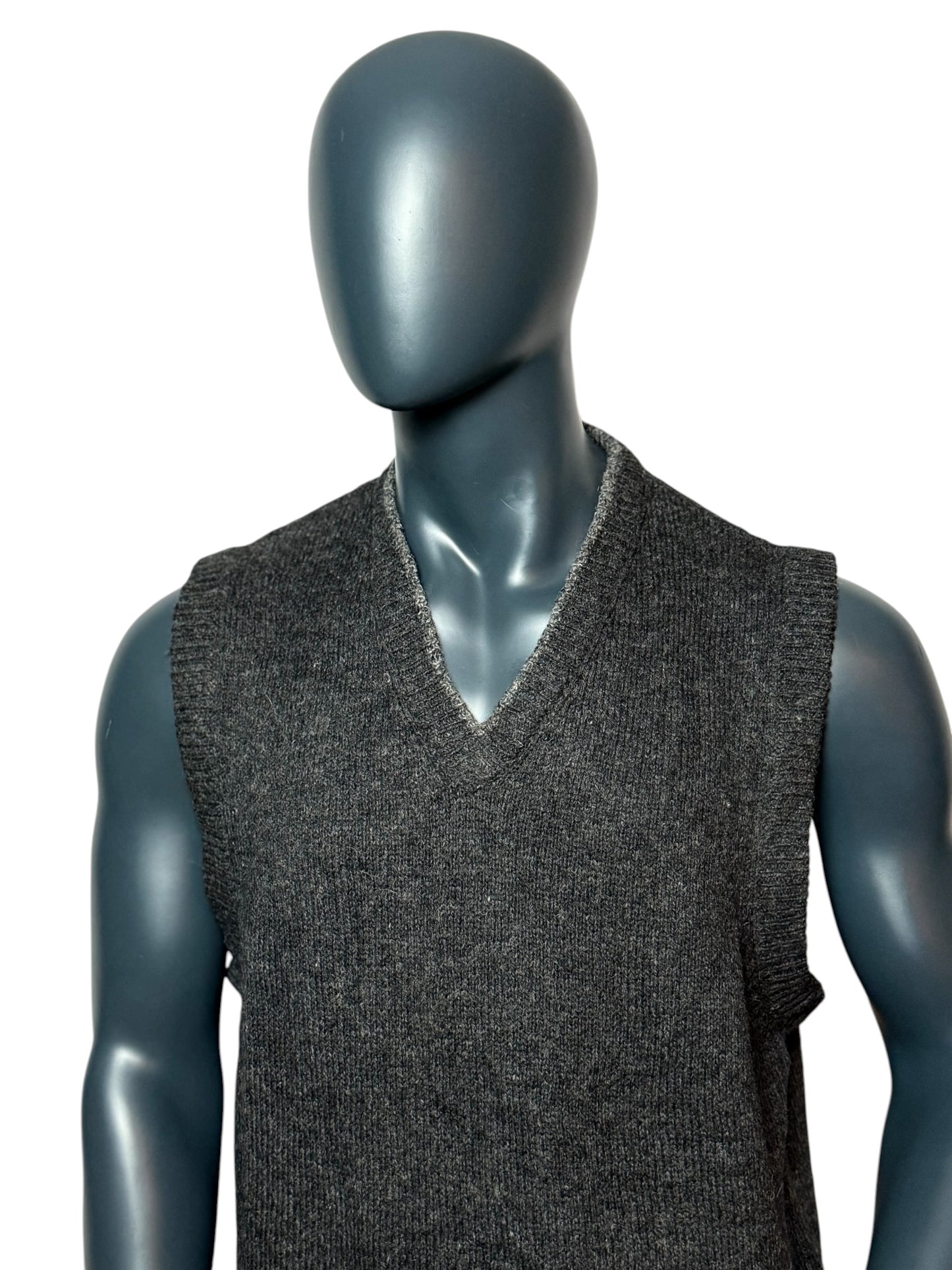Vintage Strickweste Grau, V-Neck, Retro Knit Vest 90s Minimal Style Size XL
