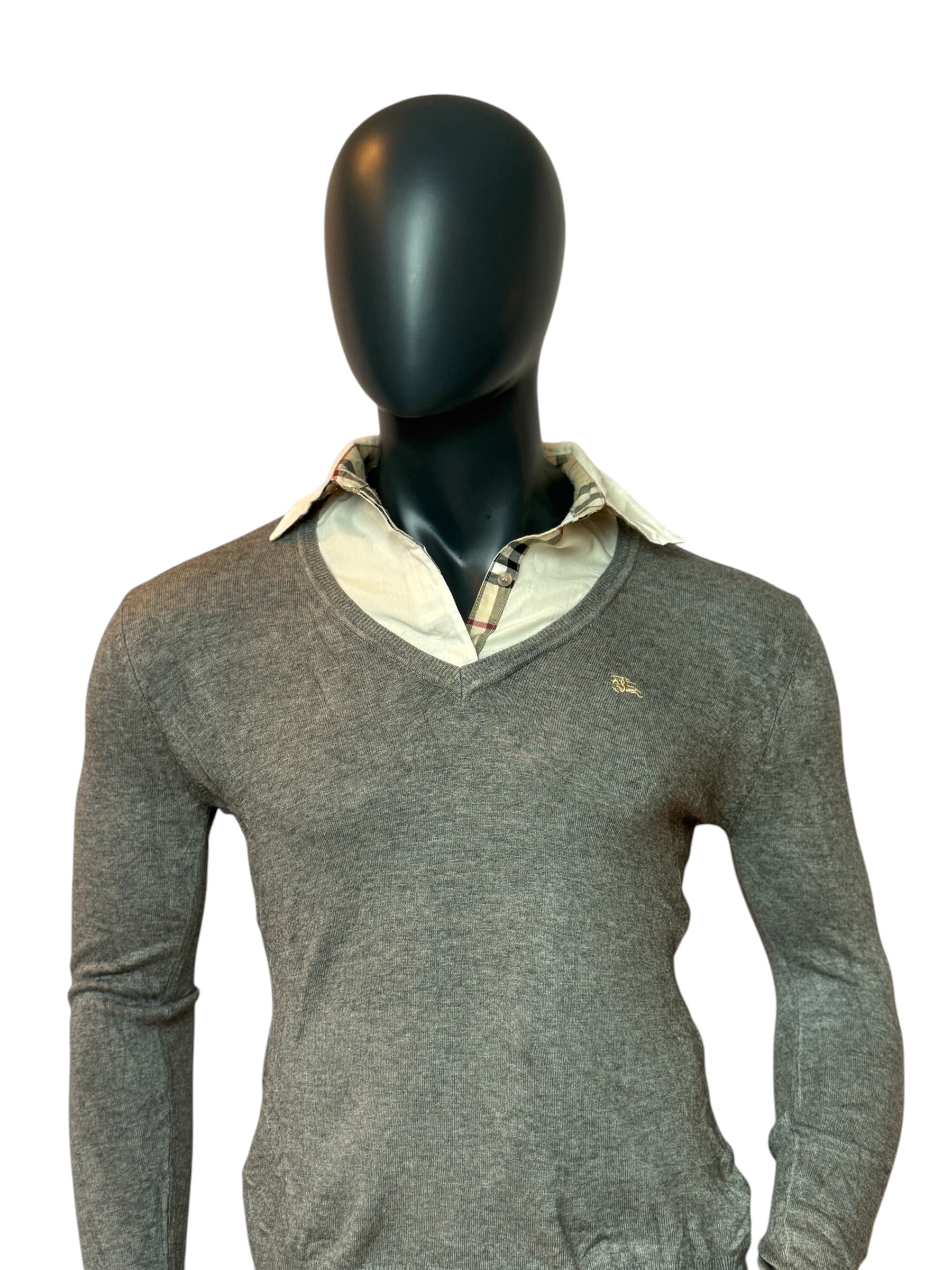BURBERRY Vintage Style Knit Sweater Grey V Neck Women