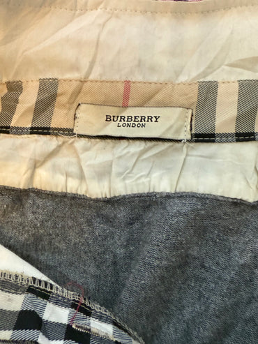 BURBERRY Vintage Style Knit Sweater Grey V Neck Women Size M